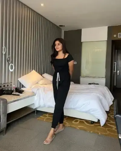 Call Girls Khairagarh Cash On Delivery